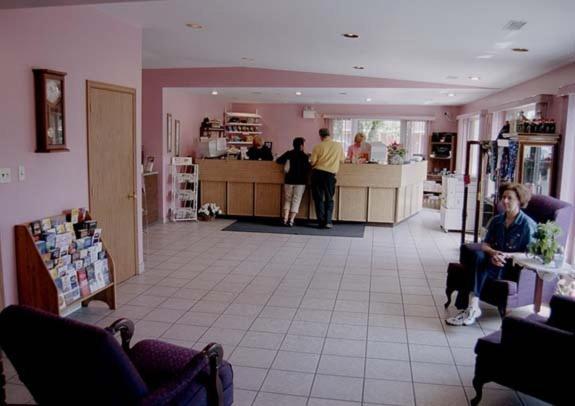 Ivy Rose Motor Inn Windsor Bagian luar foto