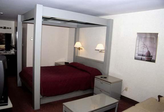 Ivy Rose Motor Inn Windsor Bagian luar foto