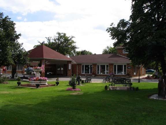 Ivy Rose Motor Inn Windsor Bagian luar foto